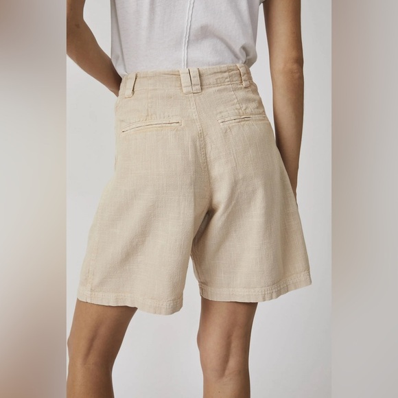FREE PEOPLE Say So Pleated Cotton Trouser Shorts in Pebble - Picture 8 of 8